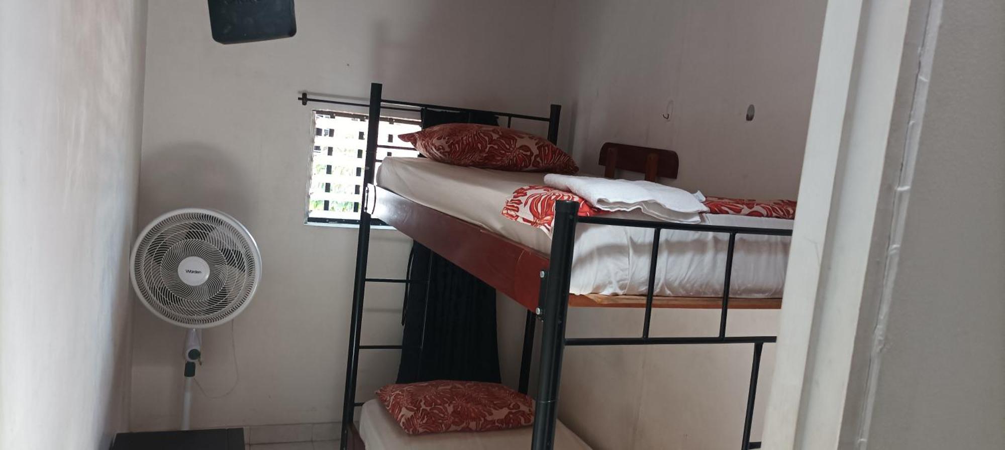 Hotel Hea Hospedaje Cerca Al Estadio Y La 70 Medellín Zimmer foto